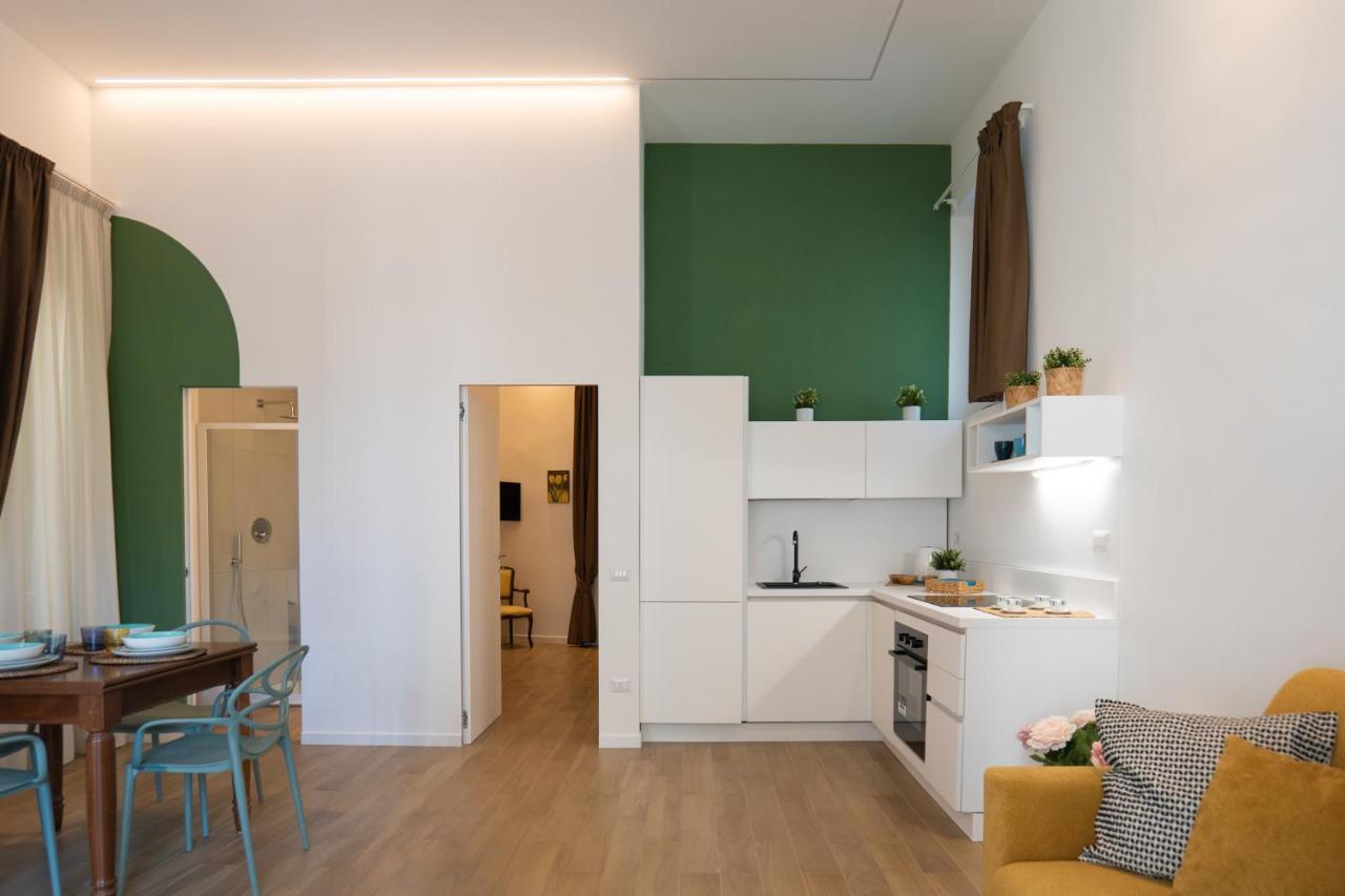 Apartamento Relais Palazzo Olimpia - Corso Vittorio Emanuele Salerno Exterior foto