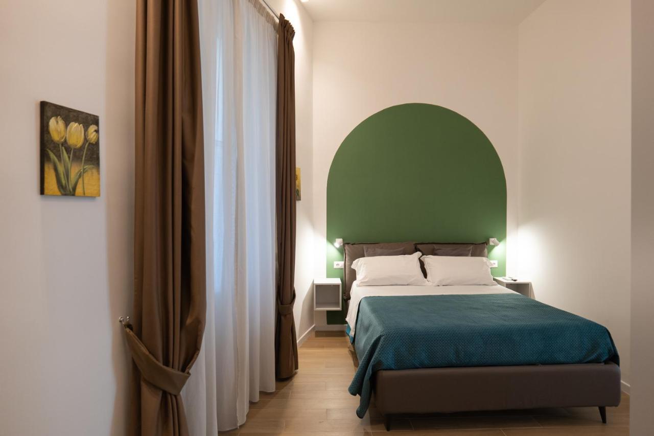 Apartamento Relais Palazzo Olimpia - Corso Vittorio Emanuele Salerno Exterior foto