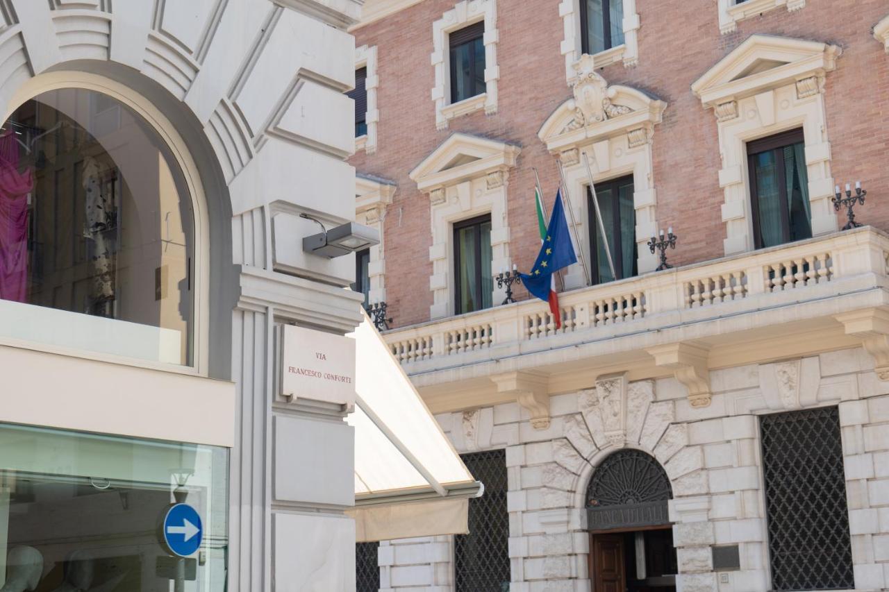 Apartamento Relais Palazzo Olimpia - Corso Vittorio Emanuele Salerno Exterior foto