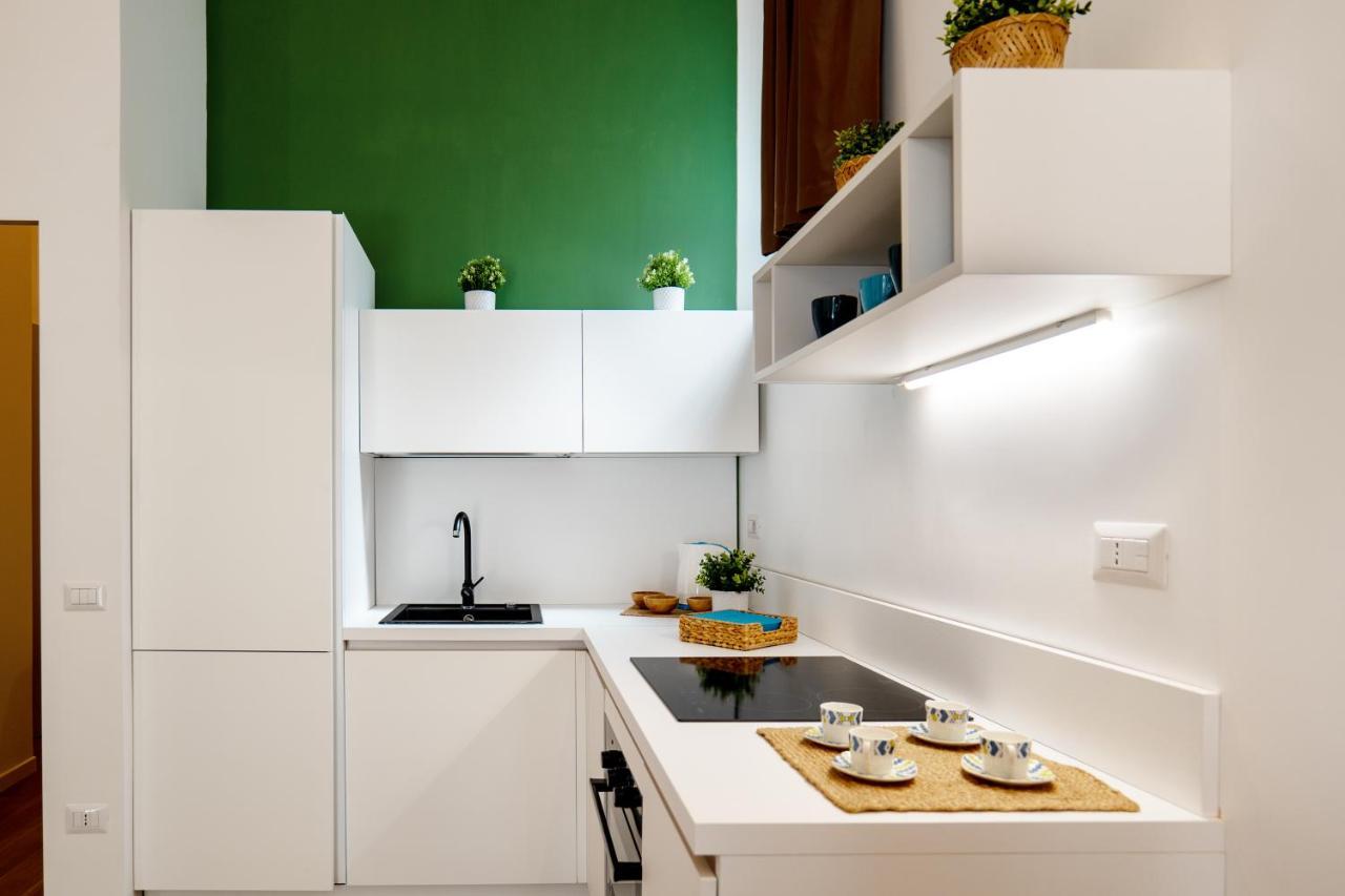 Apartamento Relais Palazzo Olimpia - Corso Vittorio Emanuele Salerno Exterior foto
